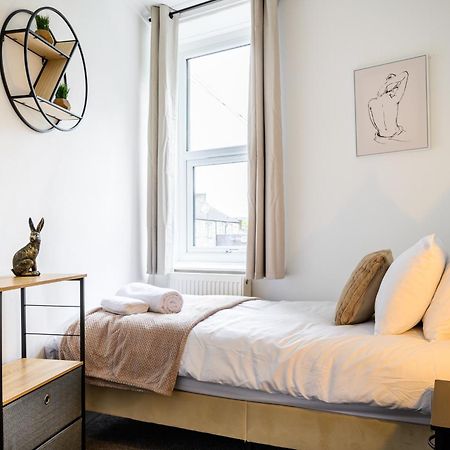 Stunning House Sleeps 7 - Parking Villa Buxton  Kültér fotó