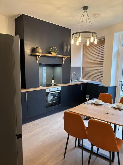 Stunning House Sleeps 7 - Parking Villa Buxton  Kültér fotó